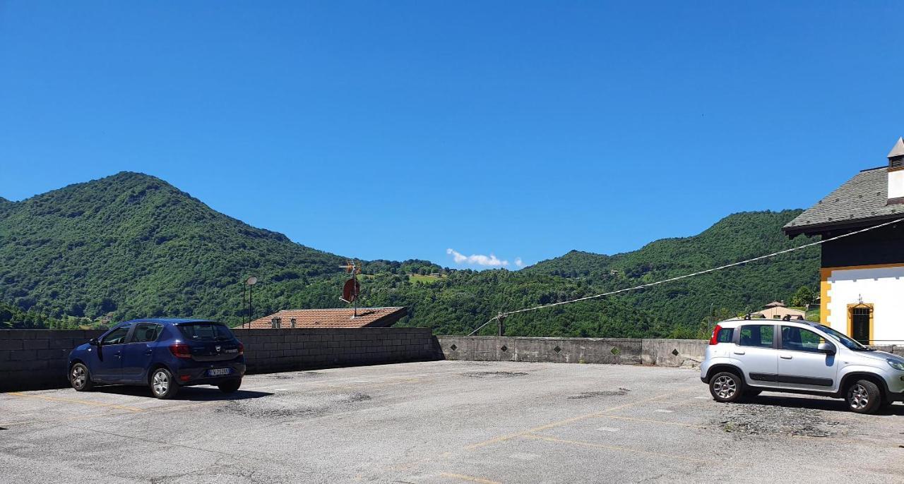 Mansarda fra monte e lago Appartamento Esino Lario Esterno foto
